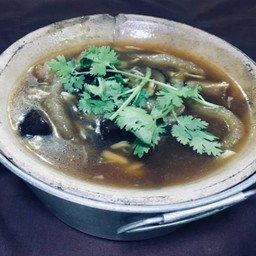 กระเพาะปลาน้ำแดง(s)