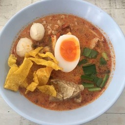 ก๋วยเตี๋ยวลูกชิ้นหมูฮีโร่ Big C Market สายไหม