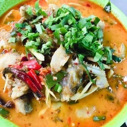 ต้มยำหัวปลาเก๋า (น้ำข้น เป็นถ้วย)