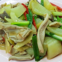 กะเพาะหมูผัดเกี่ยมฉ่าย