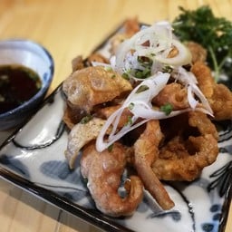 หนังไก่ทอดซอสพอนสึ