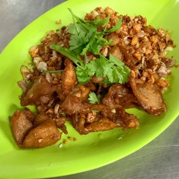 หมูทอดกะเทียมพริกไท