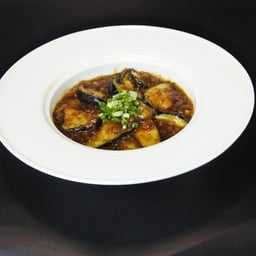 1607.MABO NASUStir-fried Eggplant with Chinese chili Sauce (Beef) มะเขือม่วงผัดซอส (ใส่เนื้อสับ)