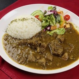 2622.GYU BEEF CURRYBeef Curry