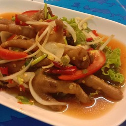 ยำตีนไก่ซุปเปอร์