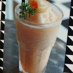 ลิ้นจี่ปั่น (Lychee Frappe)