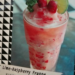 มะนาวราสเบอร์รี่ปั่น (Lime-Raspberry Frappe)