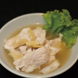 10)เนื้อหมู Lean meat soup