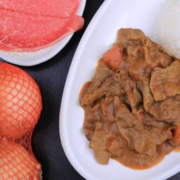 ข้าวแกงกะหรี่เนื้อ