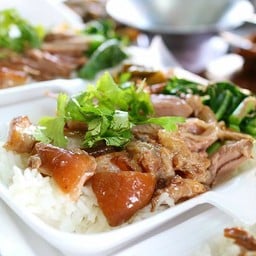 ข้าวขาหมูนายถึก (วัดไทร)