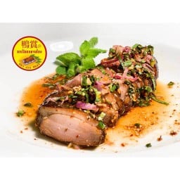 ลาบหมู เปรี้ยว หวาน เค็ม