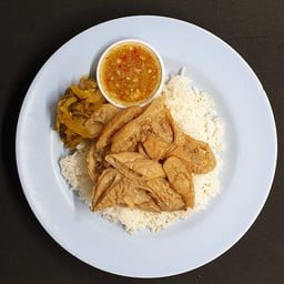 ข้าวราดไส้พะโล้