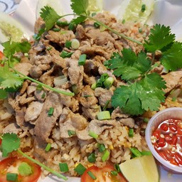 ข้าวผัดโฆตรหมู