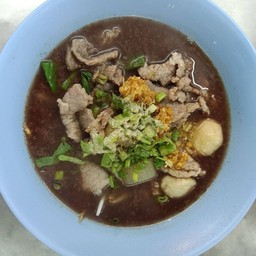 อ้นดาวเขย่าหม้อ (ก๋วยเตี๋ยวลูกชิ้นเเชมป์สะพานปูน)