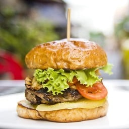 เบอร์เกอร์เนื้อ,หมู,ไก่ย่าง,ไก่ทอด, เบอร์เกอร์ มังสวิรัติ