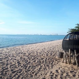 ชายหาดส่วนตัว ไม่มีโรงแรมอื่นใกล้ๆส่วนตัวแท้จริง
