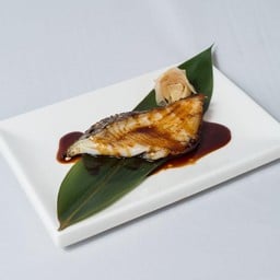 ปลาหิมะย่างซอสเทริยากิ