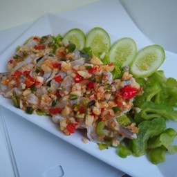 กุ้งแช่น้ำปลา