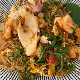 ทะเลผัด ว้นเส้นชะอม
