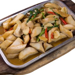 เห็ดออรินจิผัดเนย