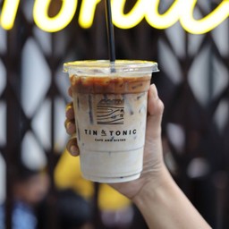Tin & Tonic cafe and bistro