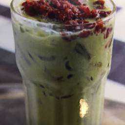 ชาเขียวเขียวเขียวถั่วแดงเย็น (Iced GreenGreenGreentea Red Bean)