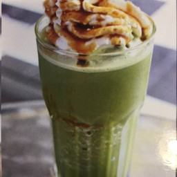 ชาเขียวเขียวเขียวคาราเมลปั่น (GreenGreenGreentea Caramel Frappe)