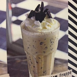 คุ้กกี้แอนด์ครีมปั่น (Cookie&Cream Frappe)