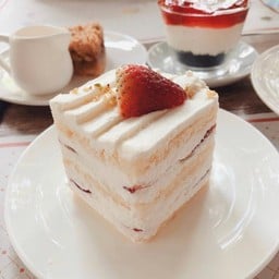 สตอเบอรี่ช๊อตเค้ก
