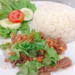 ข้าวเนื้อกะเทียม