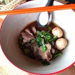 ศรีสมบูรณ์เตี๋ยวเรือเลียบด่วน
