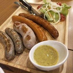 ไส้กรอกทอด