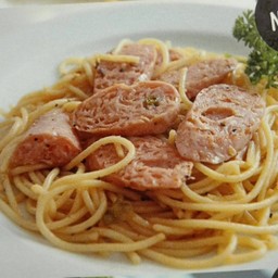 สปาเก็ตตี้ผัดแหนม (Spaghetti Thai Sour Sausage)