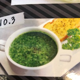 ซุปผักโขม (Spinach Soup)