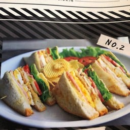 คลับแซนด์วิช (Club Sandwich)