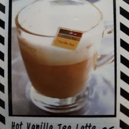 ชาวนิลา-ลาเต้ร้อน (Hot Vanilla Tea Latte)