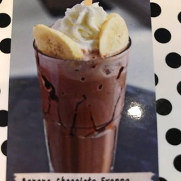 บานาน่าช็อคโกแลตเอ็กตร้าปั่น (Banana Chocolate Extra Frappe)