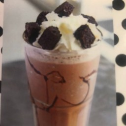 ช็อคโกแลตเอ็กตร้าบราวนี่ปั่น (Chocolate Extra Brownie Frappe)