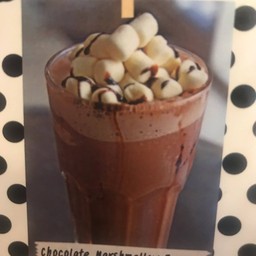 ช็อคโกแลตเอ็กตร้ามาชเมลโล่ปั่น (Chocolate Extra Mashmellow Frappe)