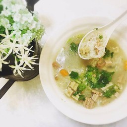 ข้าวต้มทรงเครื่อง