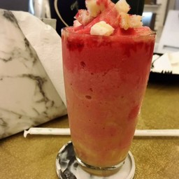 ปังนมสตรอเบอร์รี่