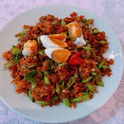 ปลาดุกฟูผัดพริกขิง