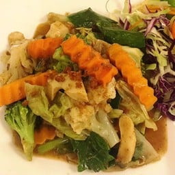 ผัดผักซาชา