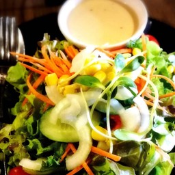 สลัดการ์เด้น