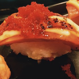 ซูชิ พ่นไฟ ฟิวชั่น