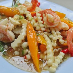 ยอดมะพร้าวผัด