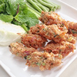 ลาบหมูทอด