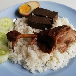 ข้าวหน้าเป็ดตุ๋นจานเล็ก