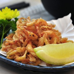 กุ้งตัวเล็กทอดกรอบ