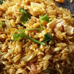 ข้าวผัดผงกระหรี่